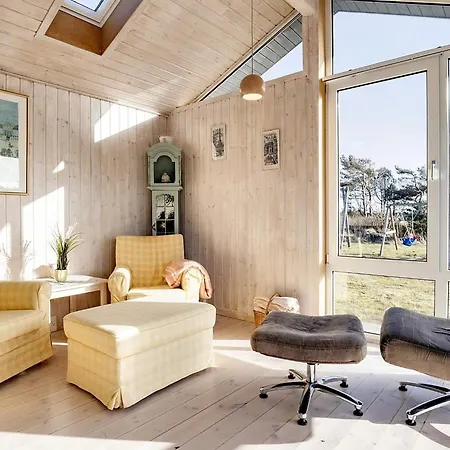 Feriehus 9 Person In L Kken